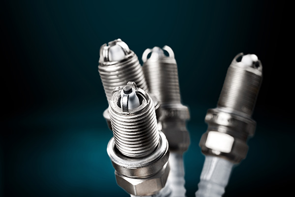 How to Tell If Your Spark Plugs Are Worn Out | Neighborhood Tire Pros